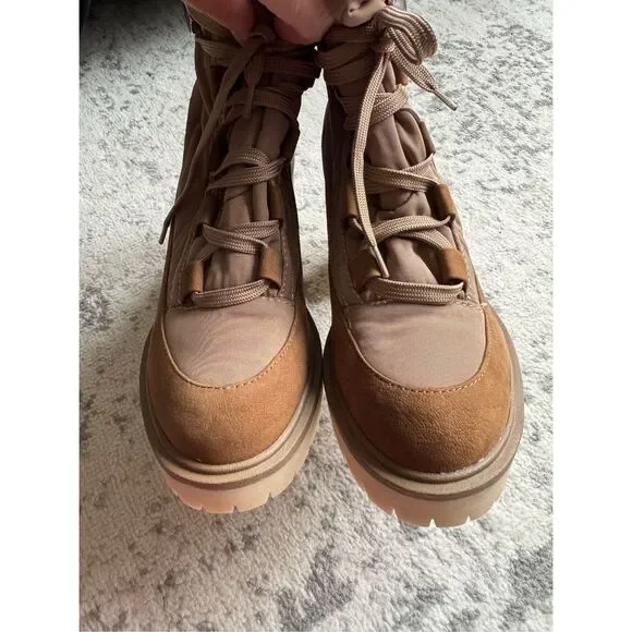 DOLCE VITA Celida NWOB Heeled Ankle Bootie - Picture 12 of 13